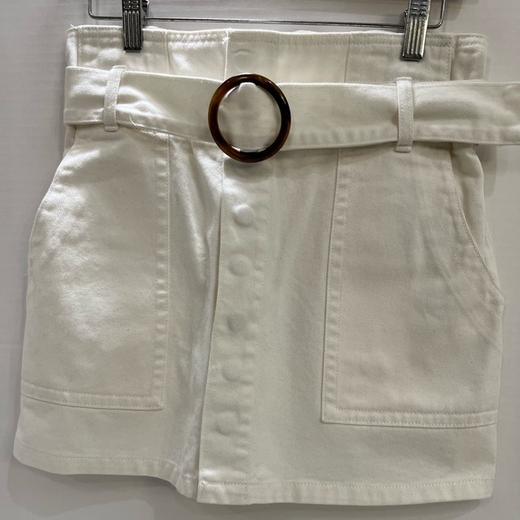 White Mini Skirt with Belt - Picture 2 of 10